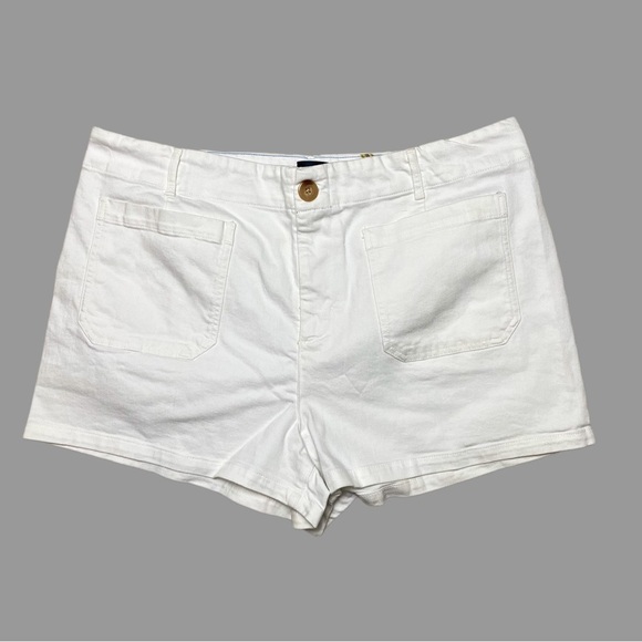 ❤️ 24W ❤️ NWT Anthro Shorts Front Zip Plus Size White Patch Pockets - Picture 1 of 9